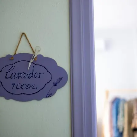 Alemar Collective Lavender By The Sea *