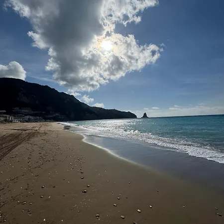 Alemar Collective Lavender By The Sea Apartment